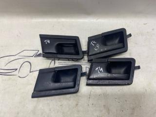 Запчасть ручка внутренняя передняя левая Volkswagen Transporter T4 1997