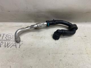 Патрубок системы охлаждения Land Rover Discovery 2019 контрактная Патрубок системы охлаждения Land Rover Discovery 2019