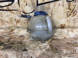 Фото запчасти бачок расширительный Skoda Octavia (A4) 2010 контрактная запчасть Запчасть бачок расширительный Skoda Octavia (A4) 2010