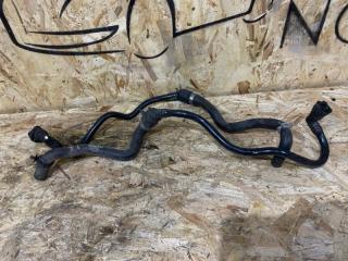 Фото запчасти патрубок системы охлаждения Volvo XC90 2018 контрактная запчасть Запчасть патрубок системы охлаждения Volvo XC90 2018