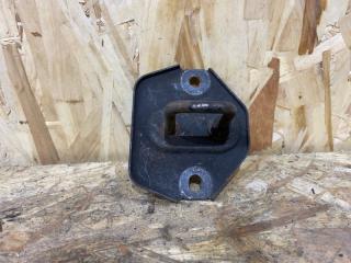 Фото запчасти петля замка капота Jaguar F-pace 2016 контрактная запчасть Запчасть петля замка капота Jaguar F-pace 2016