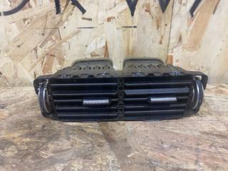 Фото запчасти дефлектор обдува салона Jaguar F-pace 2016 контрактная запчасть Запчасть дефлектор обдува салона Jaguar F-pace 2016