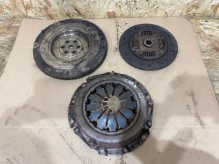 Фото запчасти комплект сцепления Hyundai i30 2010 контрактная запчасть Запчасть комплект сцепления Hyundai i30 2010