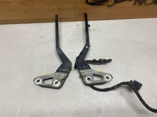 Фото запчасти петля капота Audi Q7 2012 контрактная запчасть Запчасть петля капота Audi Q7 2012