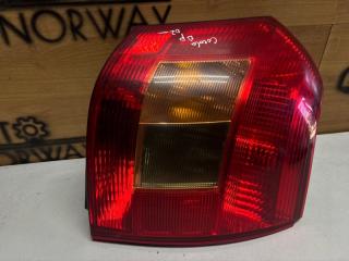 Фото запчасти фонарь задний правый Toyota Corolla 2002 Б/У запчасть Запчасть фонарь задний правый Toyota Corolla 2002