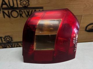 Фото запчасти фонарь задний правый Toyota Corolla 2002 Б/У запчасть Запчасть фонарь задний правый Toyota Corolla 2002