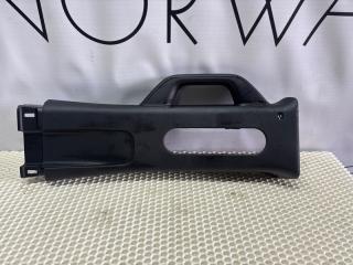 Фото запчасти накладка на стойку кузова левая JEEP Wrangler 2024 Б/У запчасть Запчасть накладка на стойку кузова левая JEEP Wrangler 2024