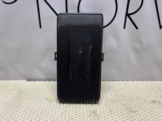 Фото запчасти крышка блока предохранителей JEEP Wrangler 2024 Б/У запчасть Запчасть крышка блока предохранителей JEEP Wrangler 2024