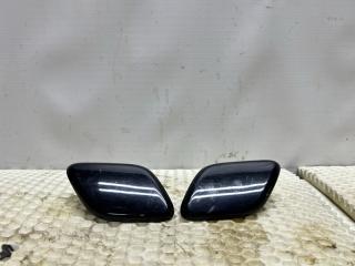 Фото запчасти крышка форсунки омывателя фар Mazda RX8 2007 Б/У запчасть Запчасть крышка форсунки омывателя фар Mazda RX8 2007