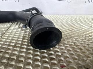 Патрубок радиатора A4 B8 2012