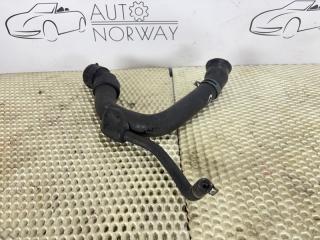 Патрубок радиатора A4 B8 2012