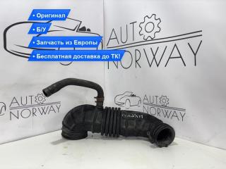 Фото запчасти патрубок воздушного фильтра Hyundai STAREX H1 1998 контрактная запчасть Запчасть патрубок воздушного фильтра Hyundai STAREX H1 1998