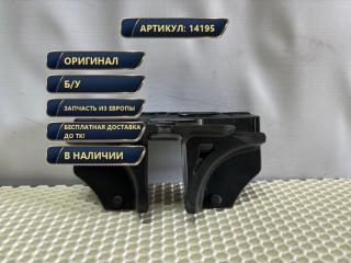 Фото запчасти уплотнитель кузова правый JEEP Wrangler 2024 Б/У запчасть Запчасть уплотнитель кузова правый JEEP Wrangler 2024