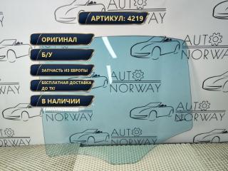 Фото запчасти стекло двери задней левой Mercedes E W211 2002 Б/У запчасть Запчасть стекло двери задней левой Mercedes E W211 2002