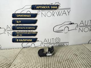 Фото запчасти датчик угла поворота руля Mercedes E W211 2004 контрактная запчасть Запчасть датчик угла поворота руля Mercedes E W211 2004