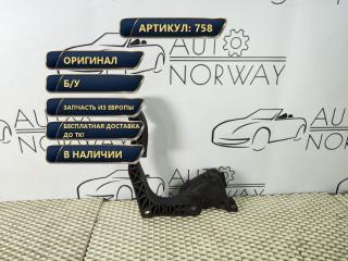 Запчасть педаль газа Audi A8 D3 (4E) 2004
