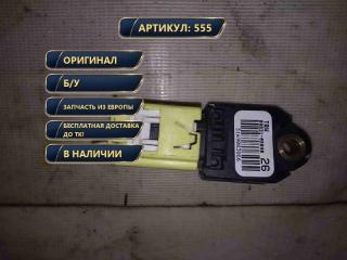 Запчасть датчик airbag Toyota Avensis 2008