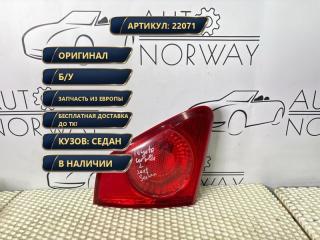 Запчасть фонарь крышки багажника левый Toyota Corolla 2009