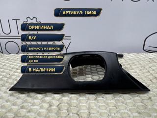 Запчасть накладка в салоне передняя левая Porsche Cayenne 2009