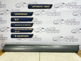 Запчасть молдинг двери передней правой Porsche Cayenne 2009