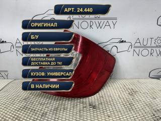 Фонарь задний правый Skoda Superb 2013