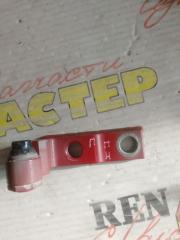 Петля двери передняя правая Volvo V40 2013