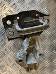 Кронштейн двигателя Renault Symbol 2002 Б/У Кронштейн двигателя Renault Symbol 2002