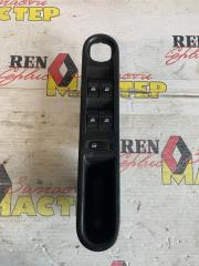 Блок управления стеклоподъемниками Renault Espace 2005