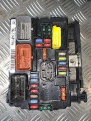 Запчасть блок предохранителей Peugeot 207 2008