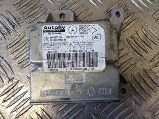 Фото запчасти блок airbag Citroen Berlingo 2008 Б/У запчасть Запчасть блок airbag Citroen Berlingo 2008