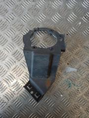 Запчасть пластик Ford Focus 2010