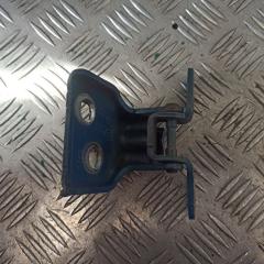 Петля двери Renault Logan 2005