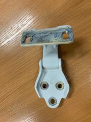 Запчасть петля двери Iveco Daily 2023