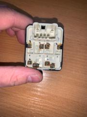 Блок управления стеклоподъемниками Chevrolet Aveo