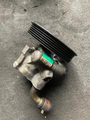 Запчасть насос гидроусилителя руля Renault Laguna