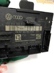Блок управления двери передней левой Audi Q7 2009