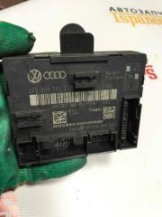 Блок управления двери передней левой Audi Q7 2009