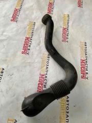 Патрубок (трубопровод Land Rover Discovery 4 2014