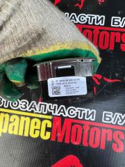 Кнопка стеклоподъемника переднего левого Mercedes-Benz ML 2017