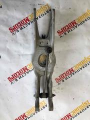 Рычаг задний левый Mercedes-Benz E-Class 2016