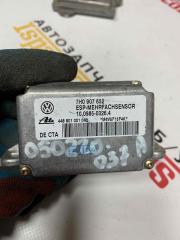 Датчик ускорения Volkswagen Touareg 2007