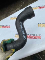 Патрубок интеркулера Audi A4 2003