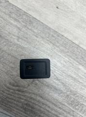 USB Разъем Mercedes-Benz CLA 2022