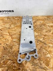 Кронштейн КПП Land Rover Range Rover 2023