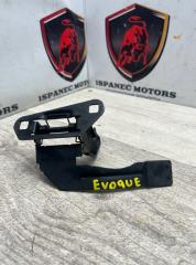Крюк замка капота Range Rover Evoque 2020 L551 2.0 Бензин Крюк замка капота Range Rover Evoque 2020 L551 2.0 Бензин