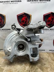 Кулак задний левый Jaguar E-PACE 2021