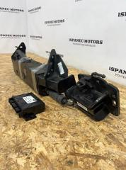 Прицепное устройство (фаркоп) Land Rover Range Rover Sport 2018 контрактная Прицепное устройство (фаркоп) Land Rover Range Rover Sport 2018