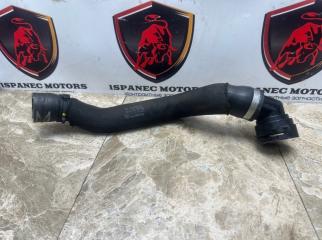 Патрубок системы охлаждения Audi Q7 2021 контрактная Патрубок системы охлаждения Audi Q7 2021