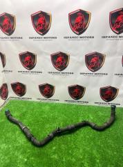 Патрубок системы охлаждения Land Rover Defender 2023