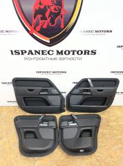 Обшивка дверей (комплект) Land Rover Defender 2023